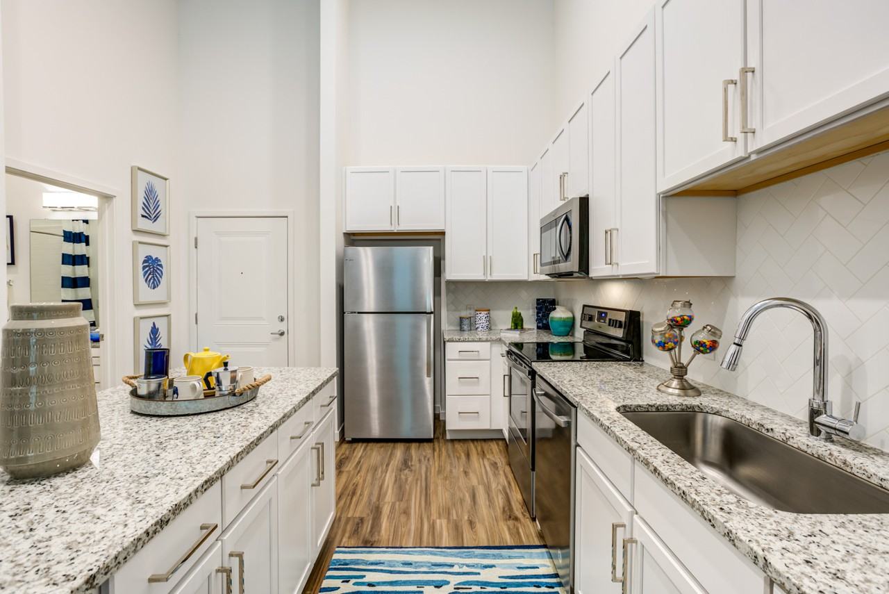 The Adeline - Photo 4 of 22