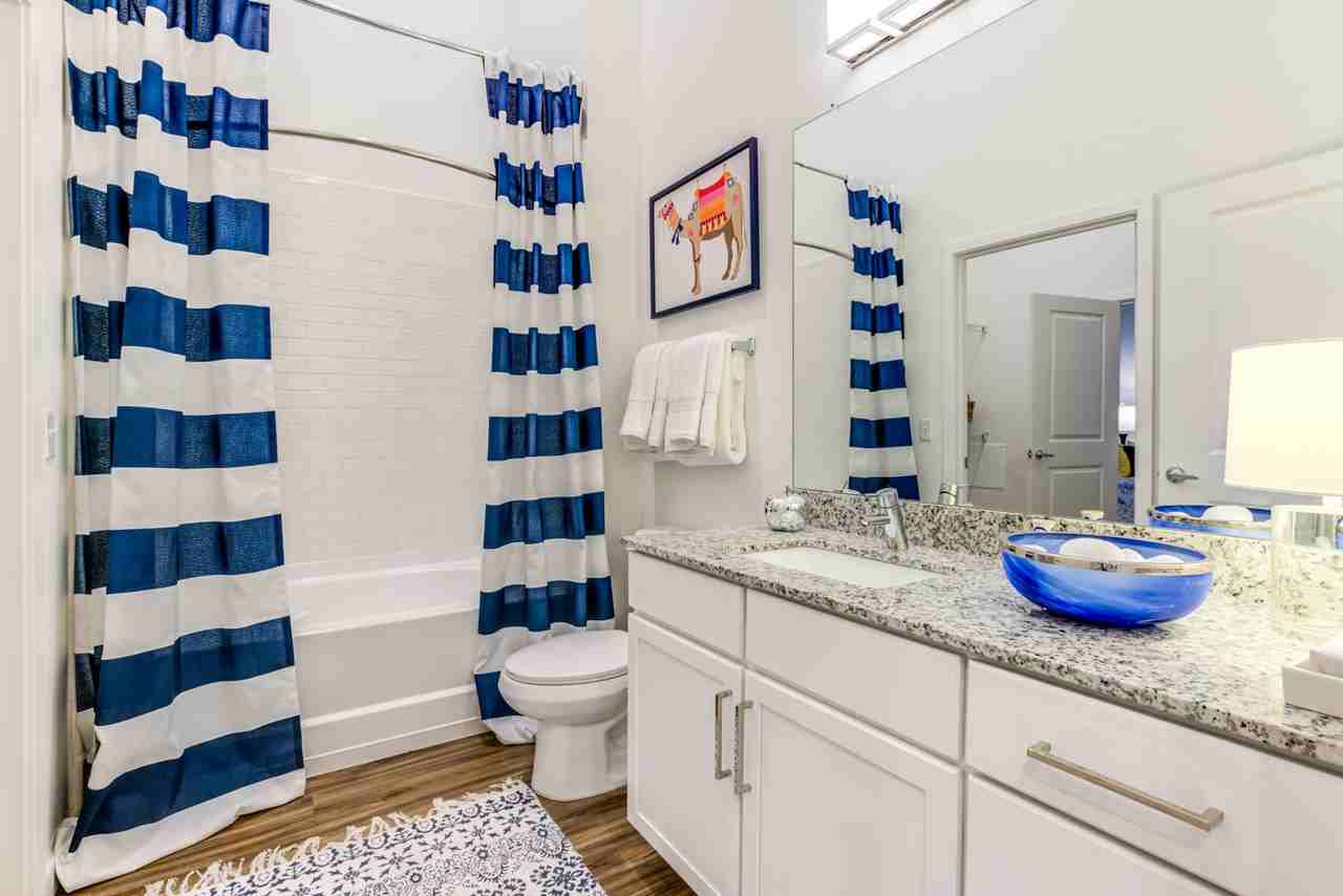 The Adeline - Photo 7 of 22