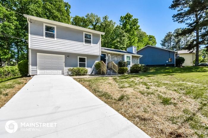 3828 Narron Dr Sw - Photo 2 of 19