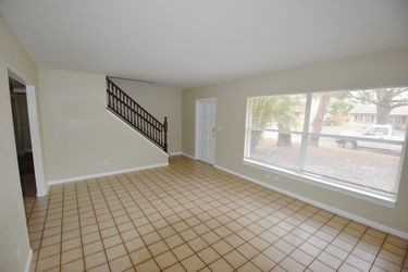 12720 83rd Ave - Photo 3 of 22