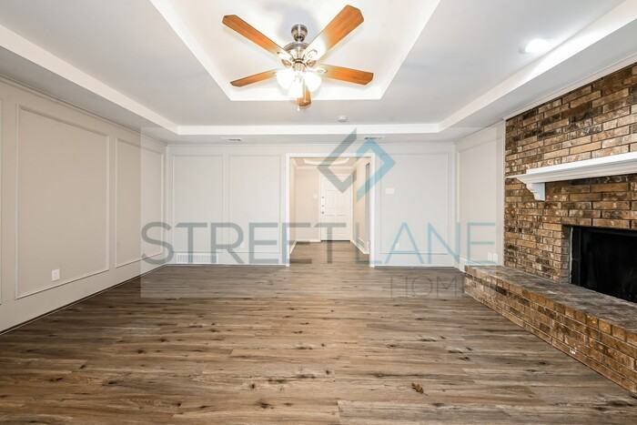 933 Shell Ln - Photo 2 of 15