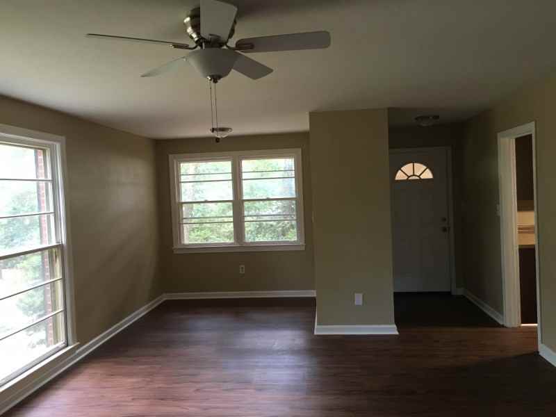 418 Laborde Dr #1 - Photo 5 of 9