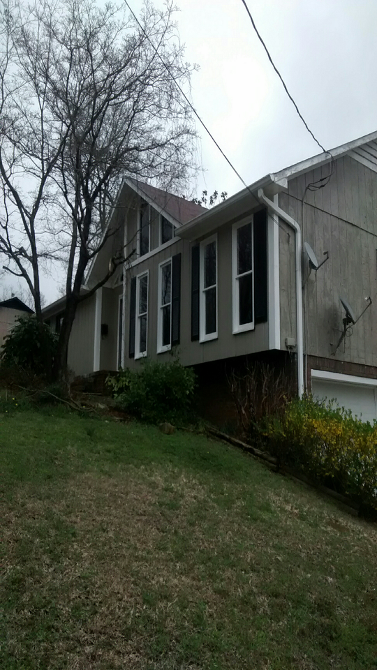 523 Timber Ridge Dr - Photo 2 of 23