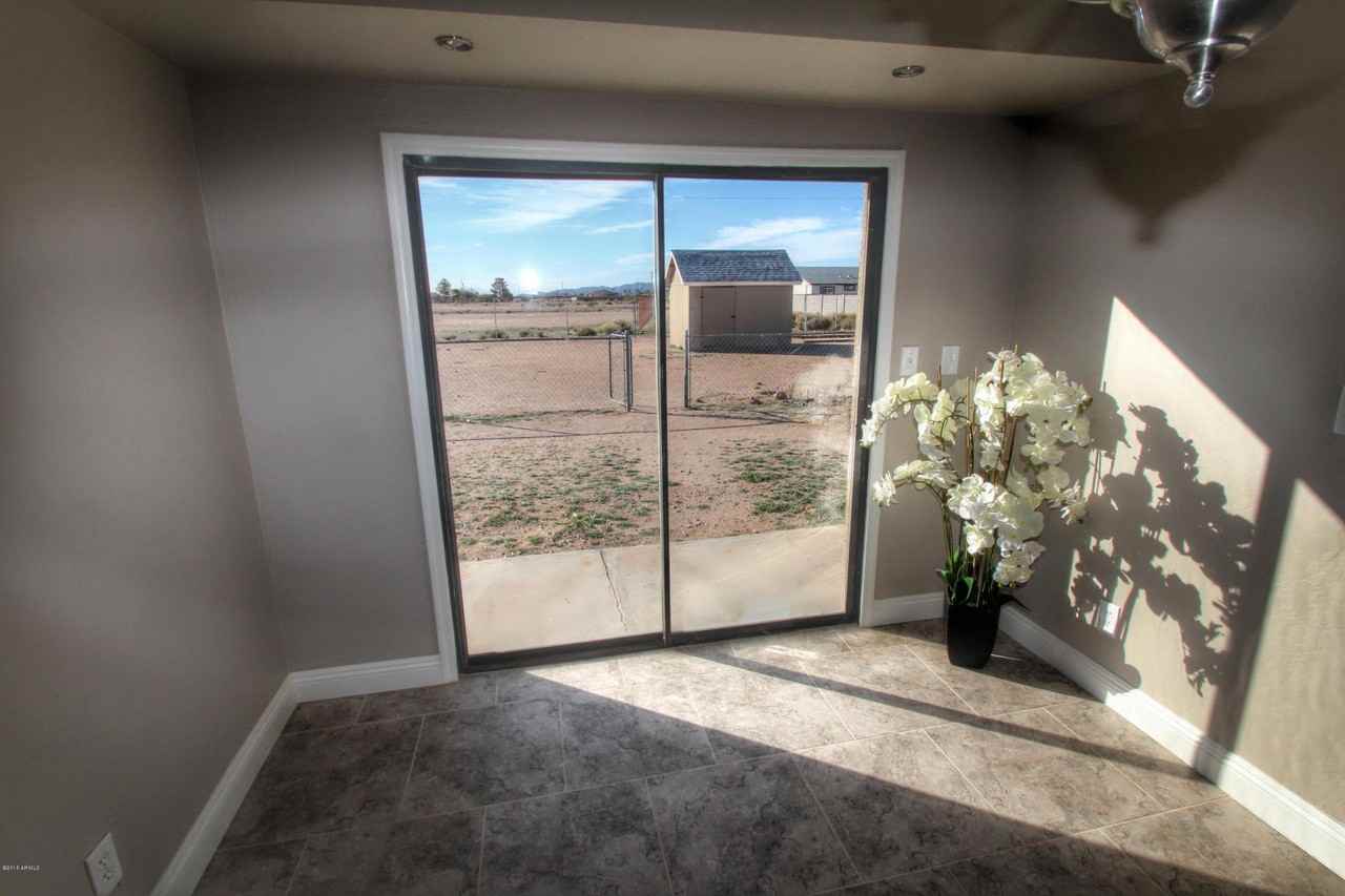 3720 N Kiami Dr - Photo 3 of 11