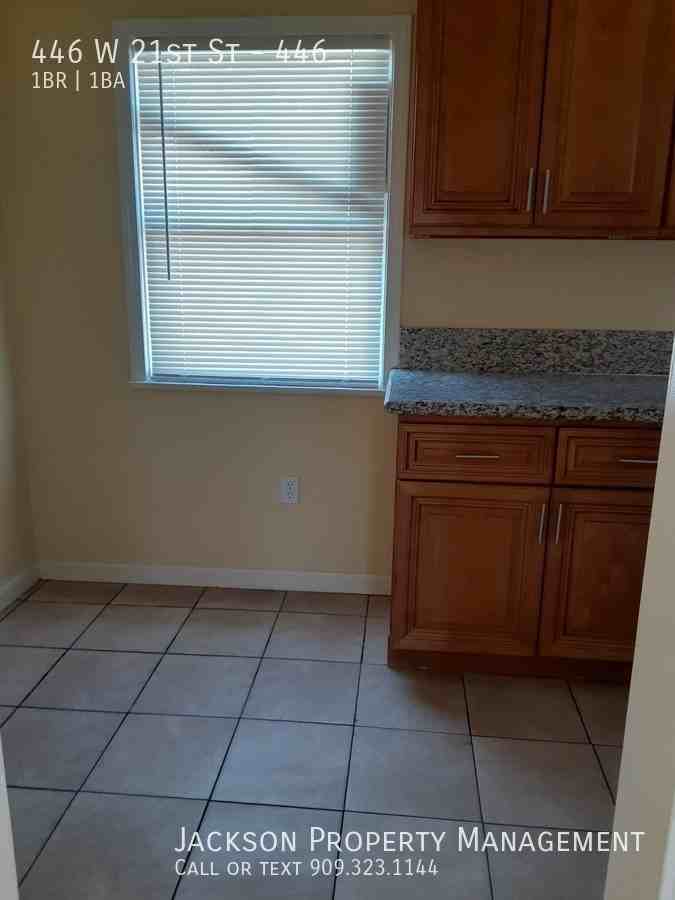 446 W 21st St #446 - Photo 3 of 7