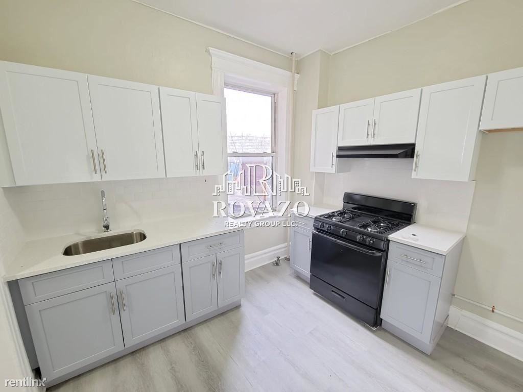 214 W Market St Apartments in University Heights, Newark, NJ 07103 Zumper