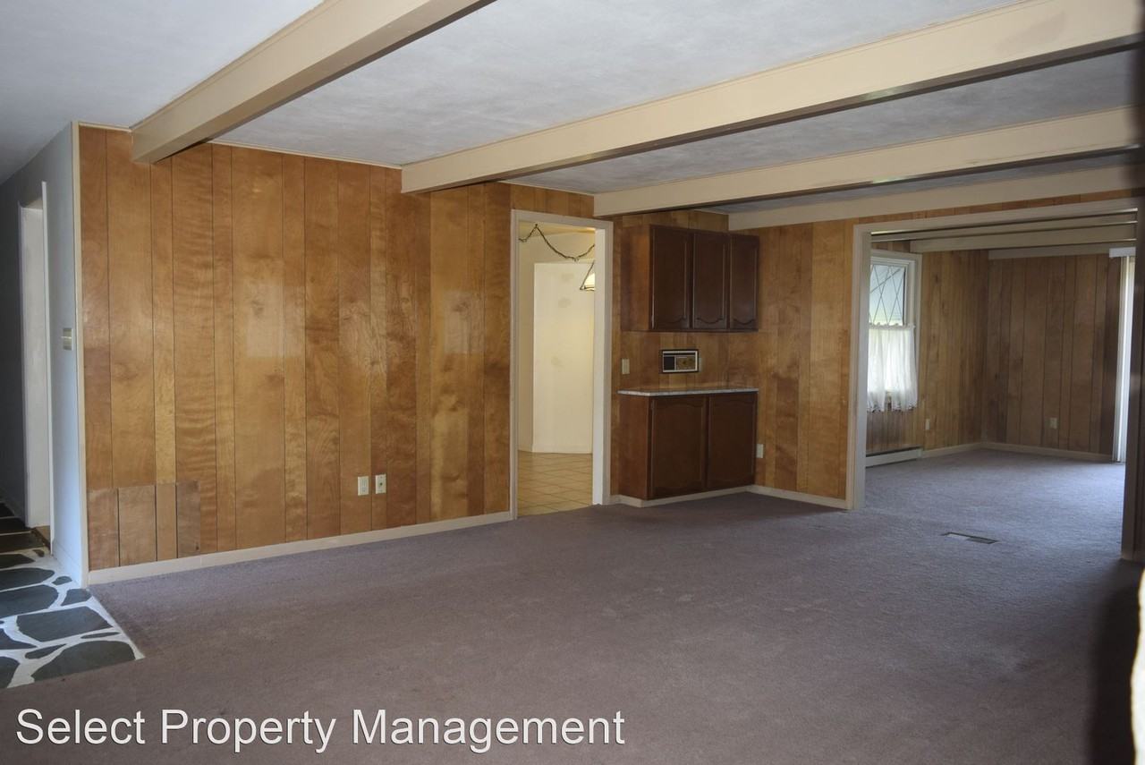 3115 Whitegate Dr - Photo 3 of 20