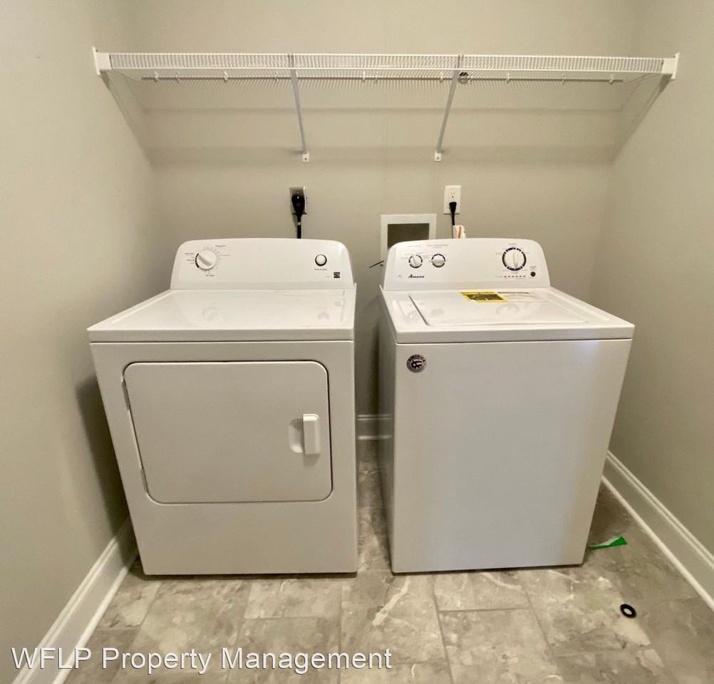 105 Cornerstone St - Photo 2 of 7