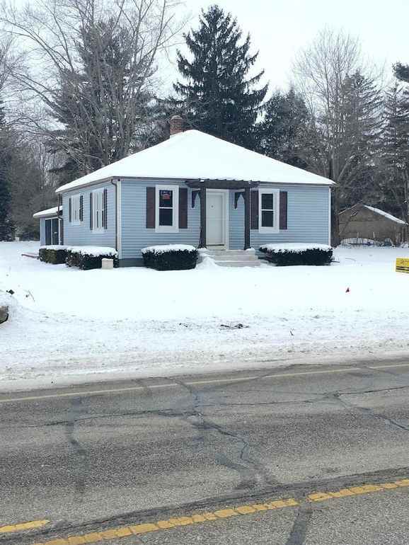 W Johnson Rd, Michigan City, IN 46360 2 Bedroom House for 1,300/month