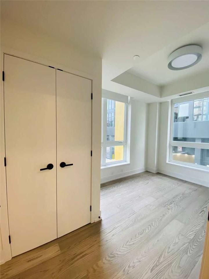 55 Nicholas Ave - Photo 2 of 20