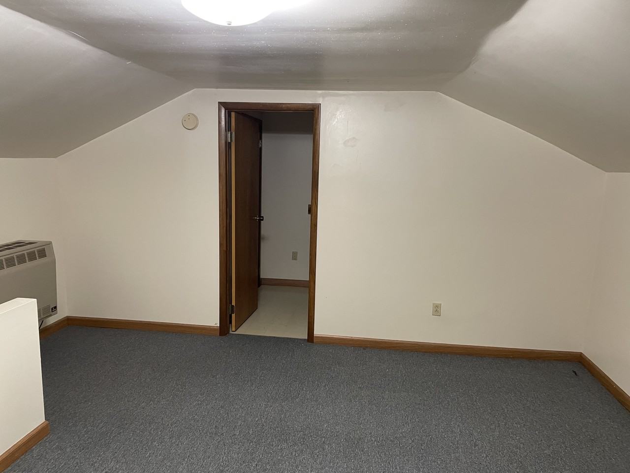 15 E Naples St - Photo 2 of 7