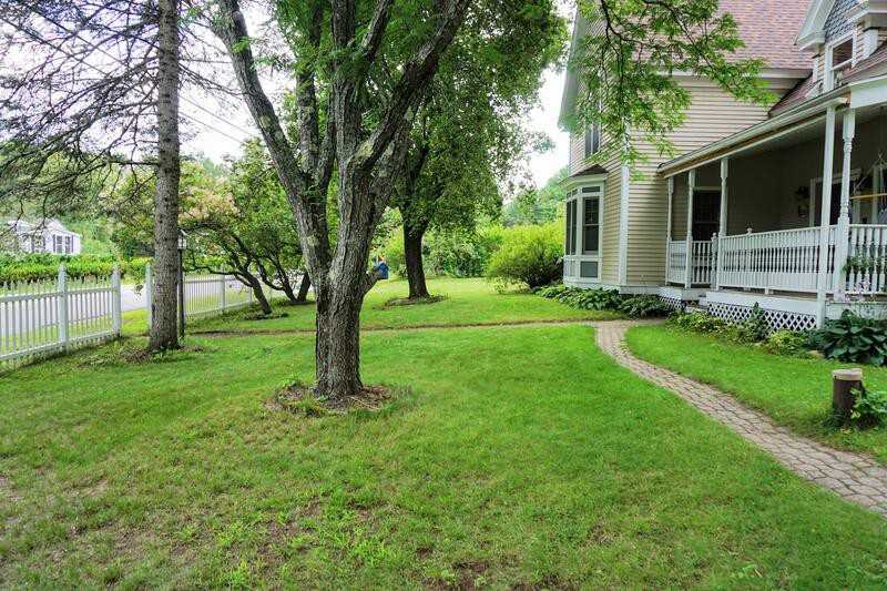 551 Chick Crossing Rd - Photo 2 of 39
