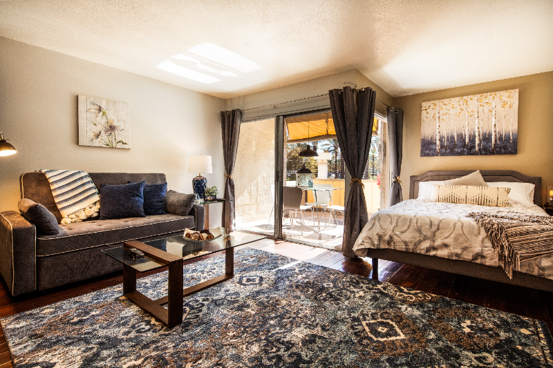 4727 E Lafayette Blvd