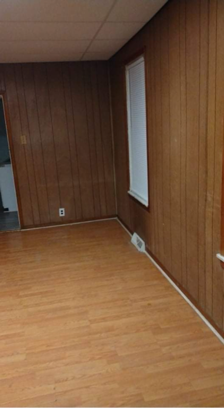 931 Chestnut St - Photo 2 of 5