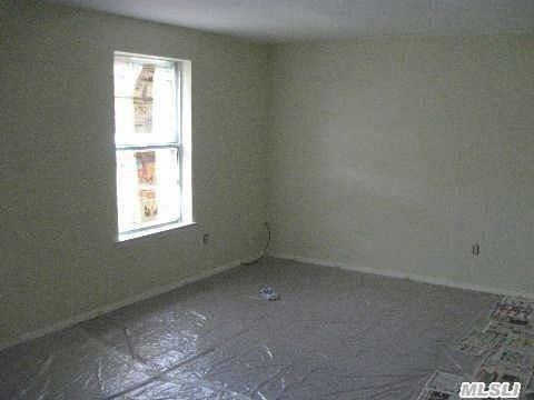 1 Ethan Allen Ct - Photo 2 of 4