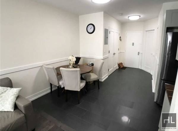 767 E 9th St #2F - Photo 3 of 12