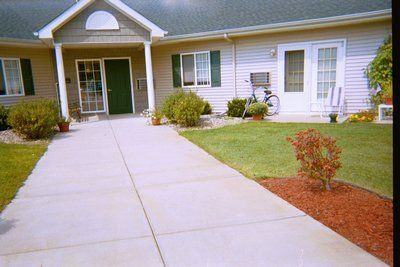 Woodbrook Senior Apartments 700 N Douglas Ave, Three Rivers, MI 49093