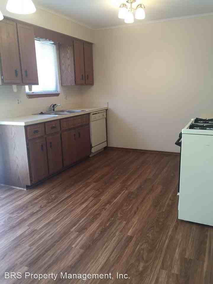 3010 Emmons Ave - Photo 3 of 6