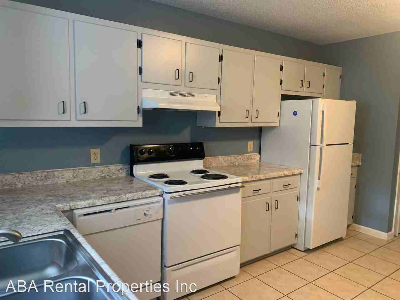 Cordell Village Apartments - Photo 3 of 10