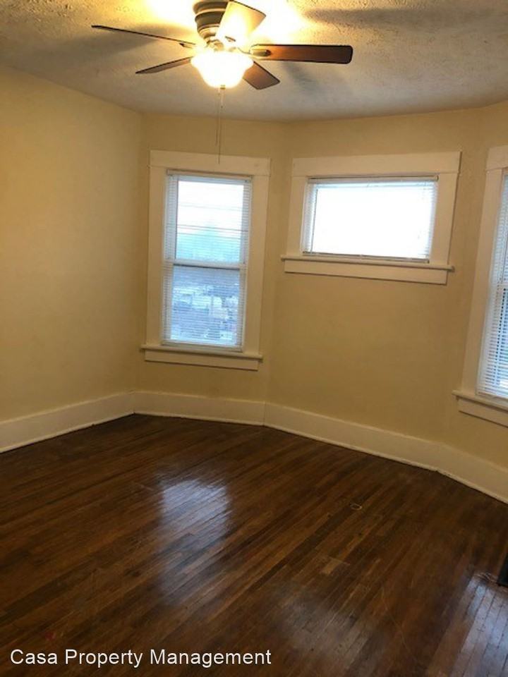 2616 South St - Photo 3 of 17