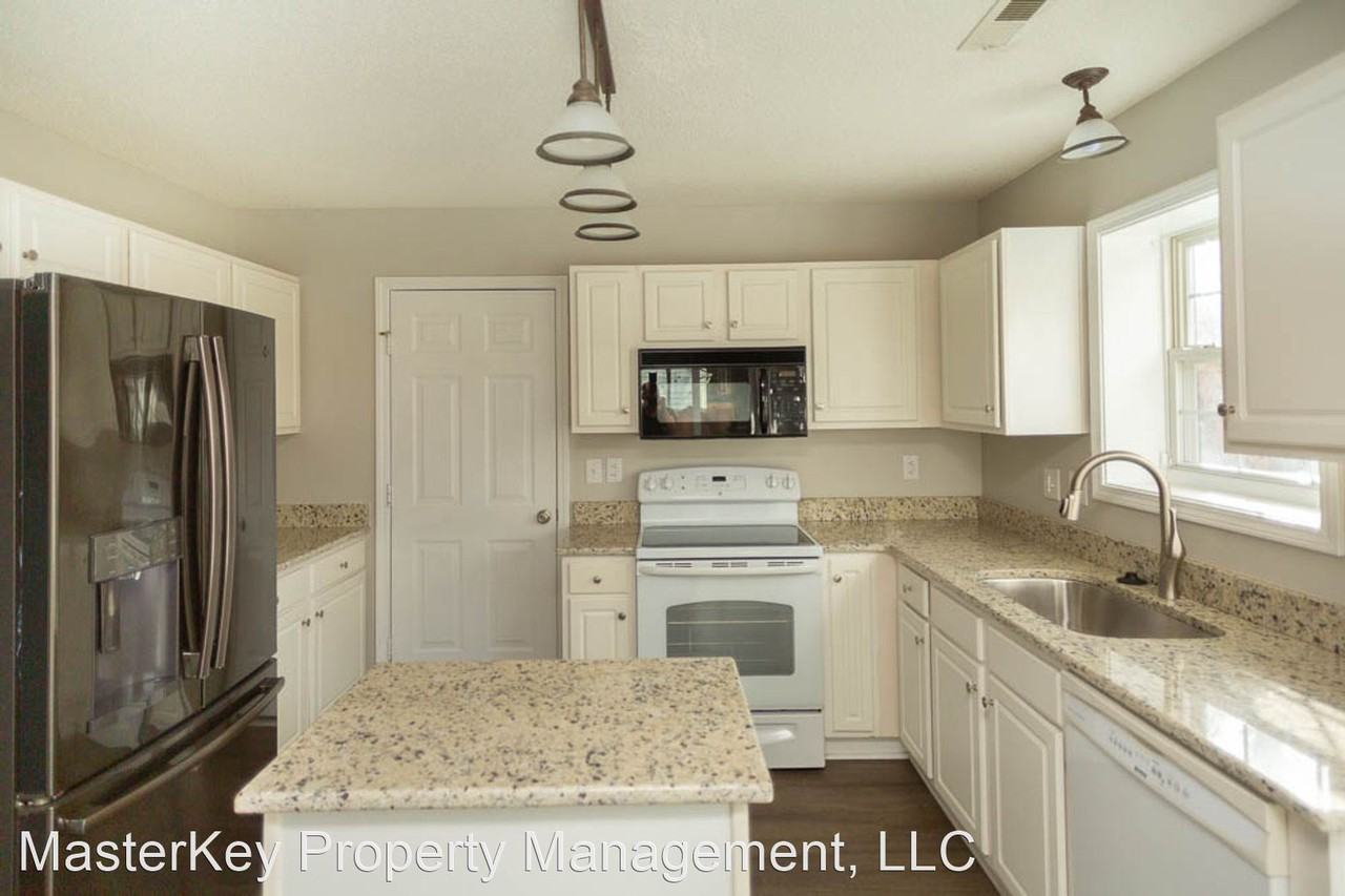 110 Ridge Lake Dr - Photo 2 of 18