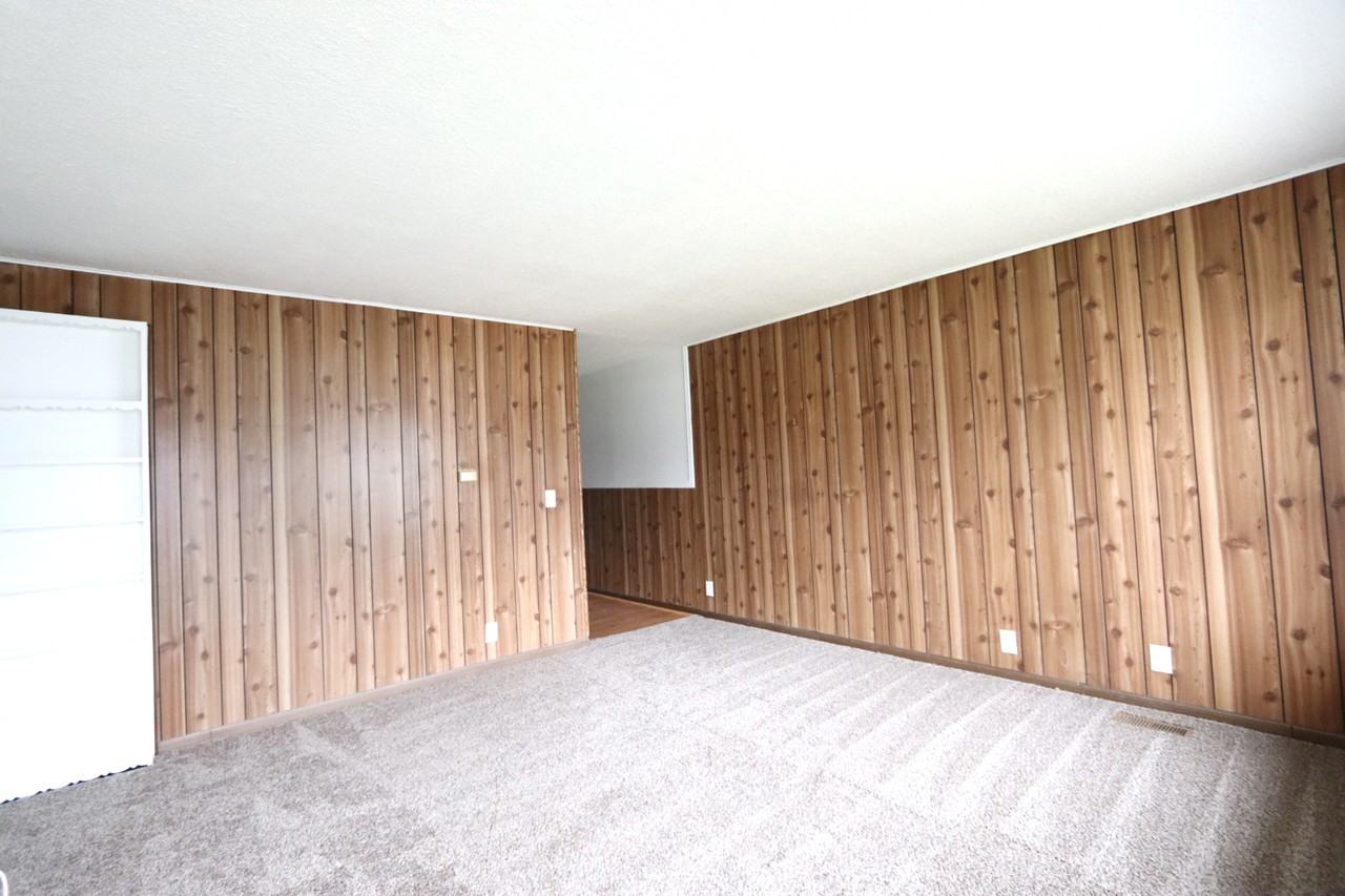 4315 Aspen Way - Photo 3 of 8