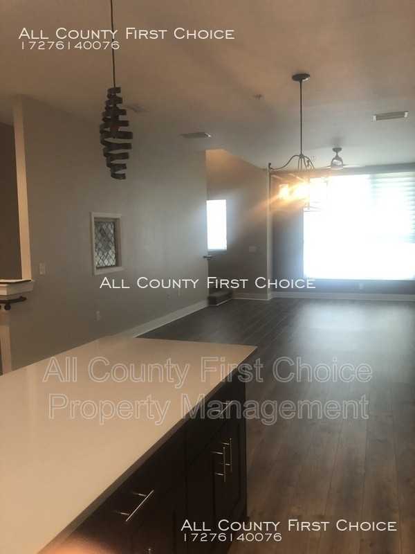 815 Arlington Ave N - Photo 4 of 17