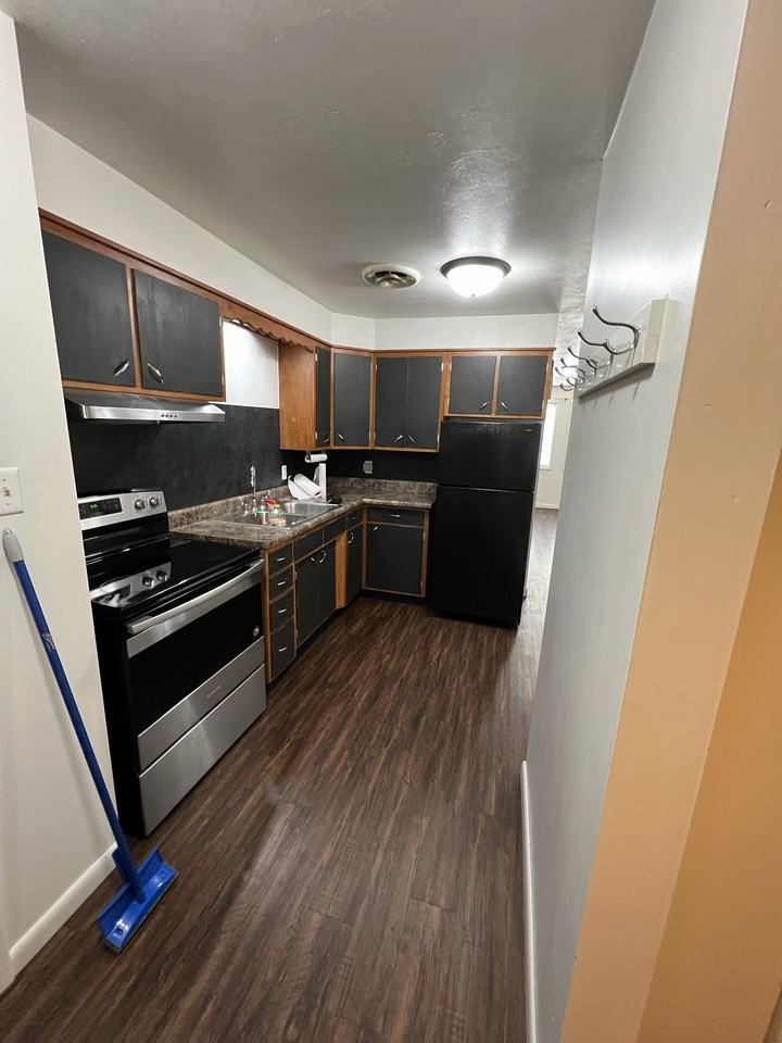 Cider City apartments - Photo 2 of 12