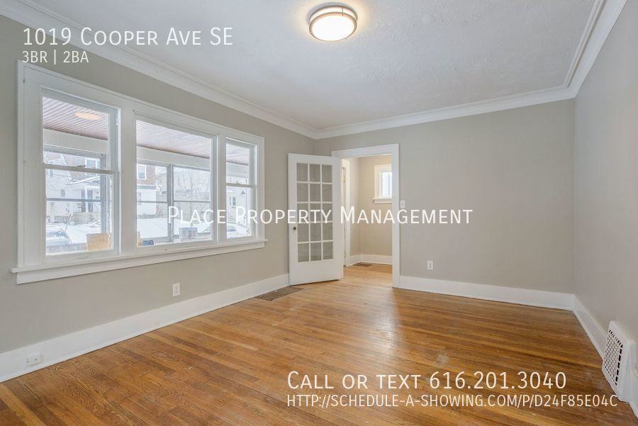 1019 Cooper Ave Se - Photo 3 of 15