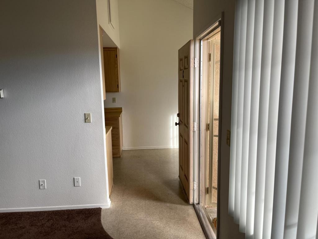 1647 Orchid Ln - Photo 7 of 16