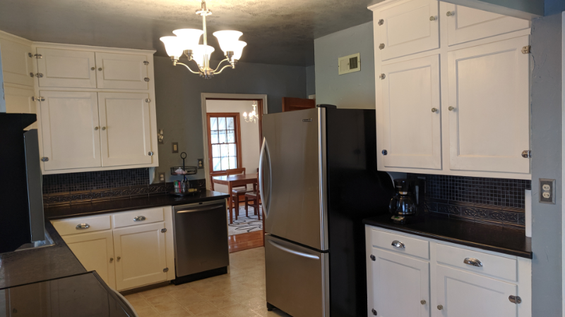 1911 Gary Ave - Photo 3 of 34