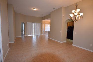 652 Newhall Ln - Photo 2 of 15