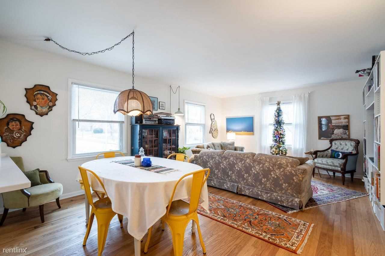 1239 E Randolph Ct #C - Photo 3 of 22