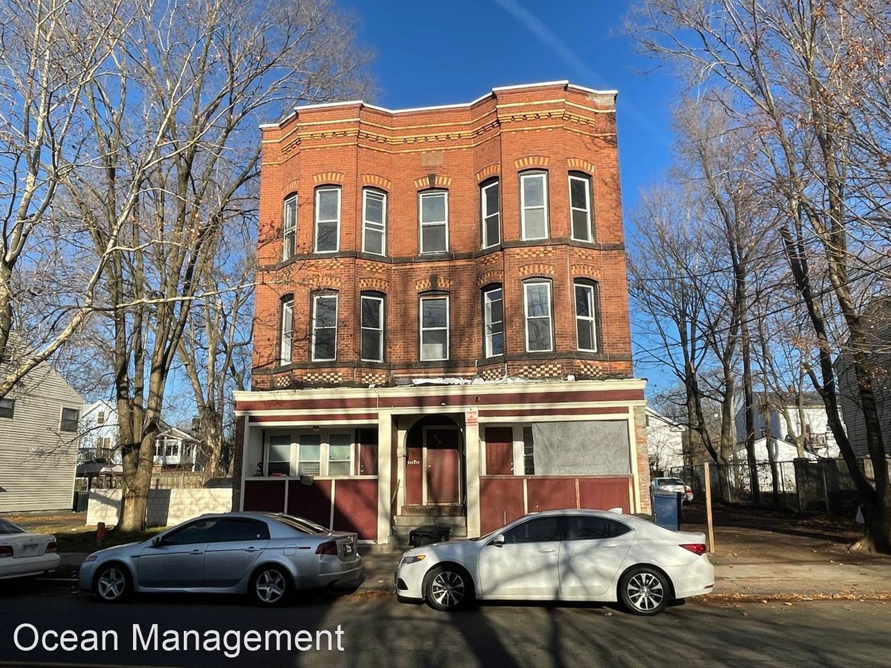 767 Congress Ave - Photo 2 of 12