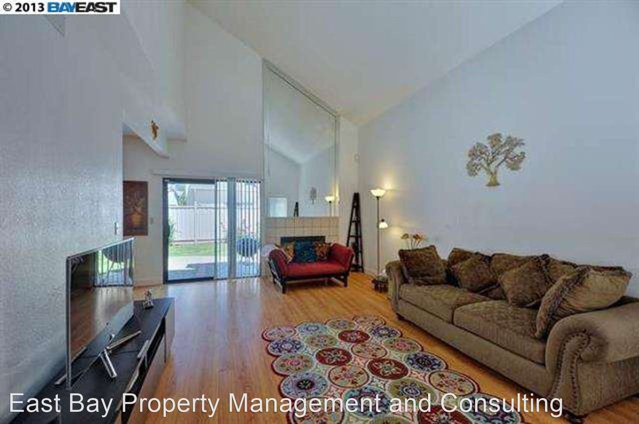 34282 Northwind Ter - Photo 3 of 16