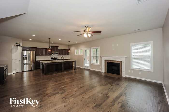 13 Marvin Gdns - Photo 2 of 15