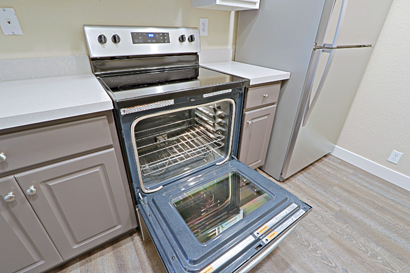 3810 N Maryvale Pkwy #2008 - Photo 4 of 38