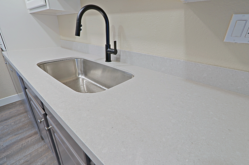 3810 N Maryvale Pkwy #2008 - Photo 5 of 38