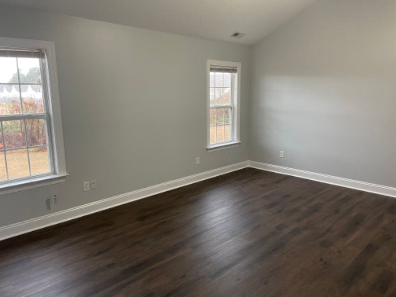 4954 Summerswell Ln - Photo 4 of 8