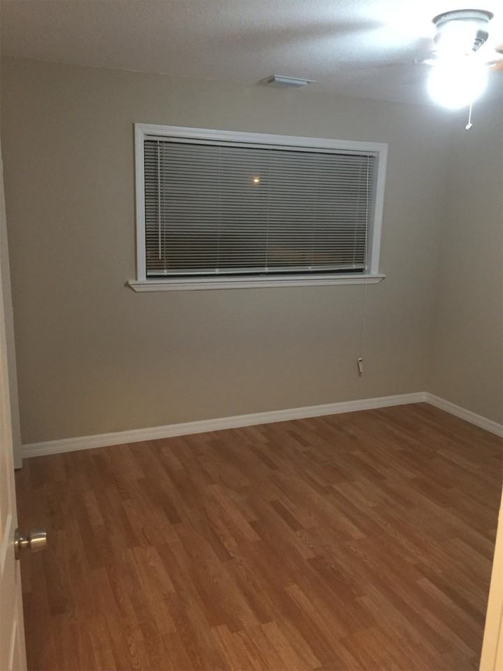 20 Elton St #20C - Photo 4 of 11