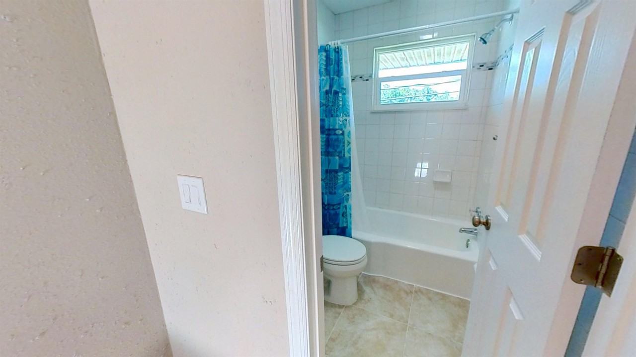 Elton St #30A - Photo 3 of 5