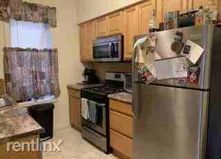 264 Clendenny Ave #6 - Photo 3 of 18