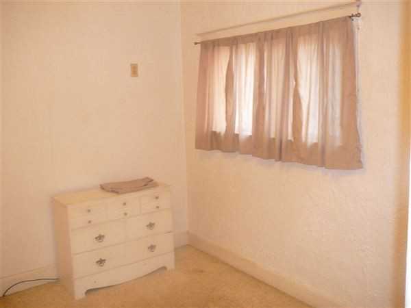 1893 Jefferson St - Photo 2 of 17