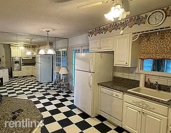 116 Overmount Ave - Photo 2 of 10