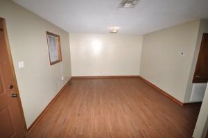 327 Victoria Dr 4C - Photo 3 of 8