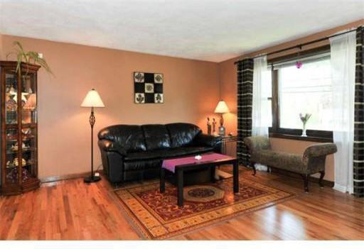 9 Mountain Rd - Photo 3 of 17