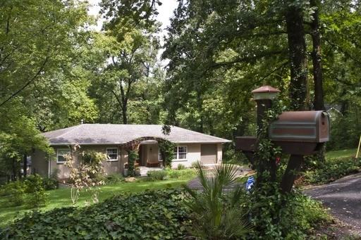 539 Rutherford Cir - Photo 2 of 46