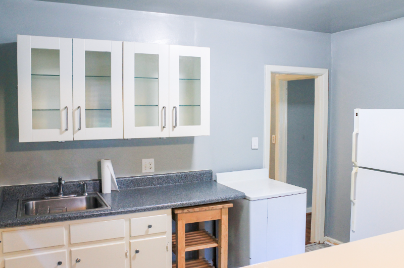 334 E 65th St - Photo 3 of 14