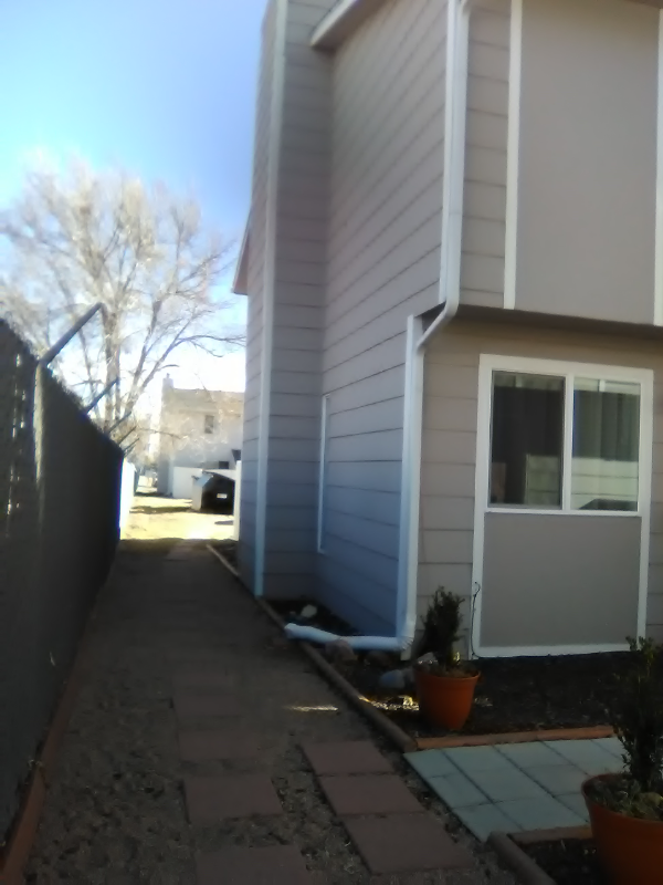 1852 Zebulon Dr - Photo 3 of 20