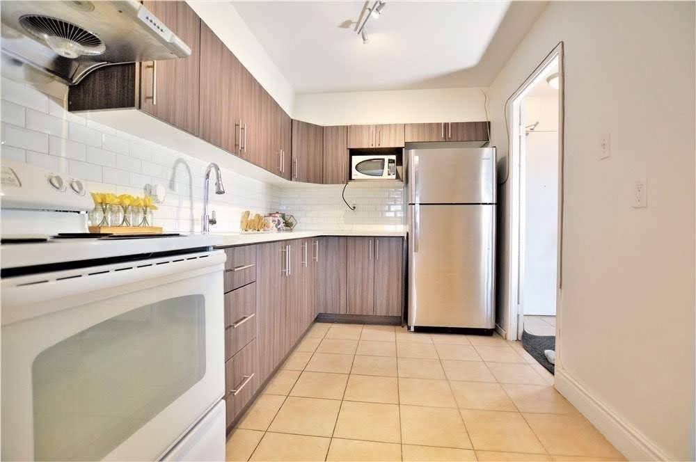 2550 Pharmacy Avenue #212 - Photo 6 of 13